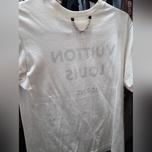 LOUIS VUITTON ICONS T-Shirt Size medium White Inside Out Logo Palladium Chain